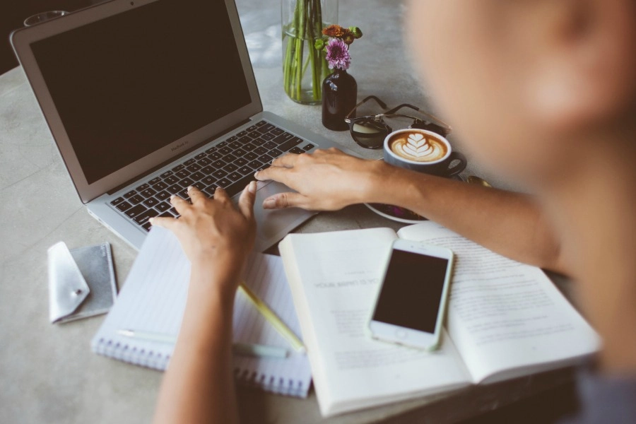 Australian Book Writing Grants for Emerging Writers