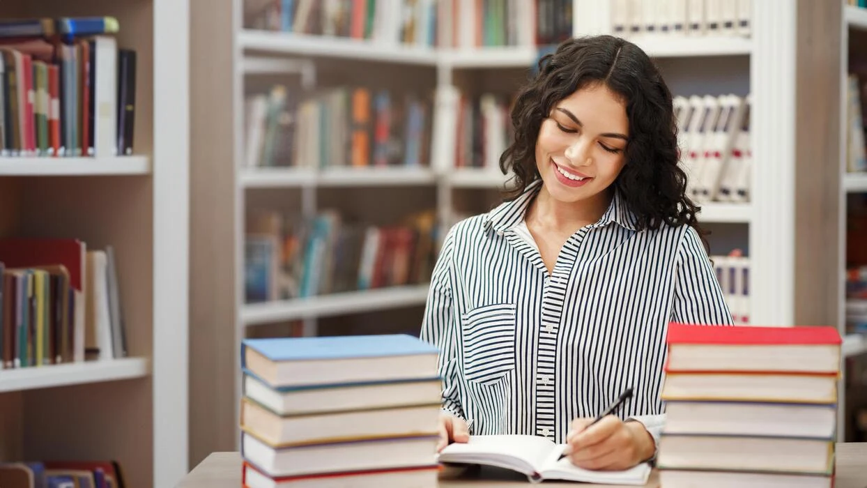 Creating Educational Books Aligned with Australian Standards