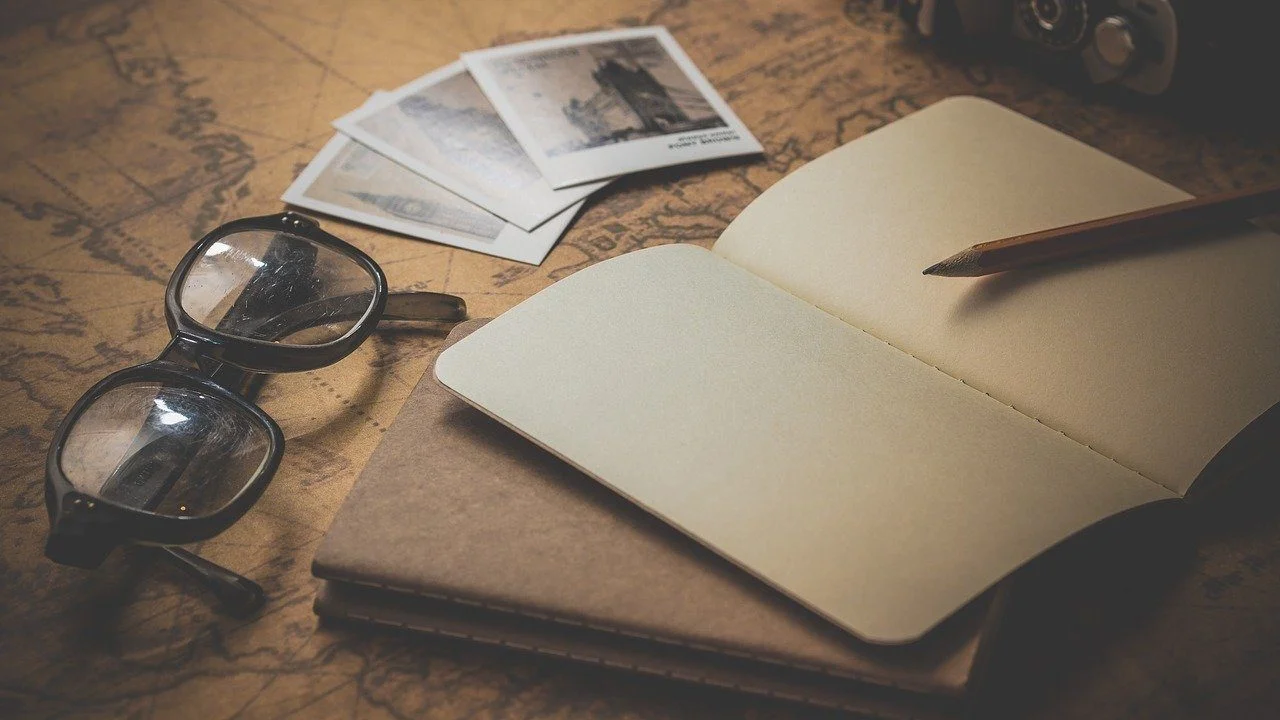 How Australian Authors Can Pitch Their Books to Local Bookstores