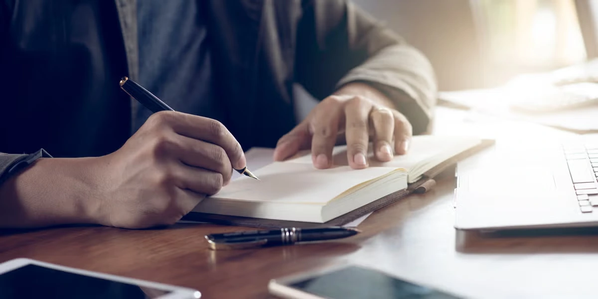 How to Describe Australian Landscapes in Fiction