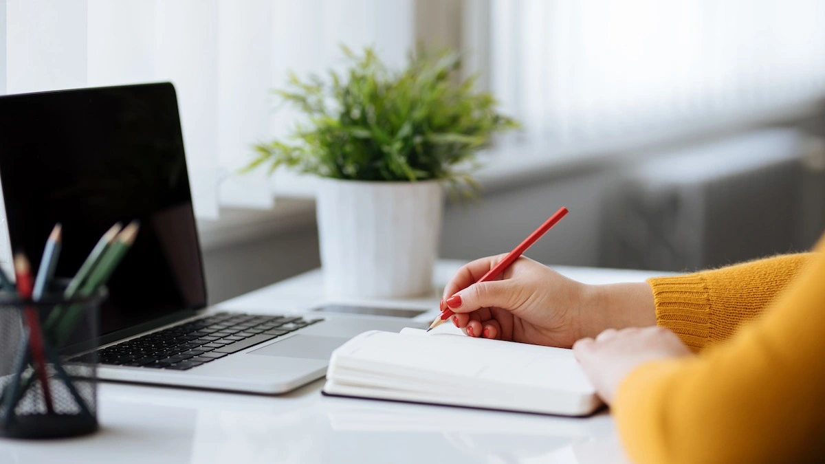 How to Run a Successful Australian Book Tour on a Low Budget