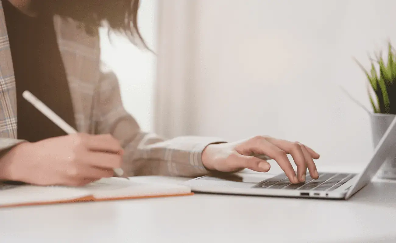 How to Write Books for Australian Schools (Curriculum-Friendly)