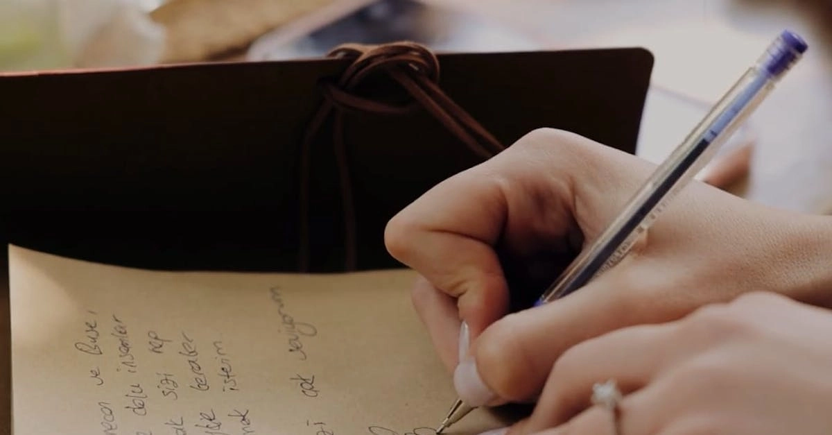 How to Write a Young Adult Story That Publishers Will Love