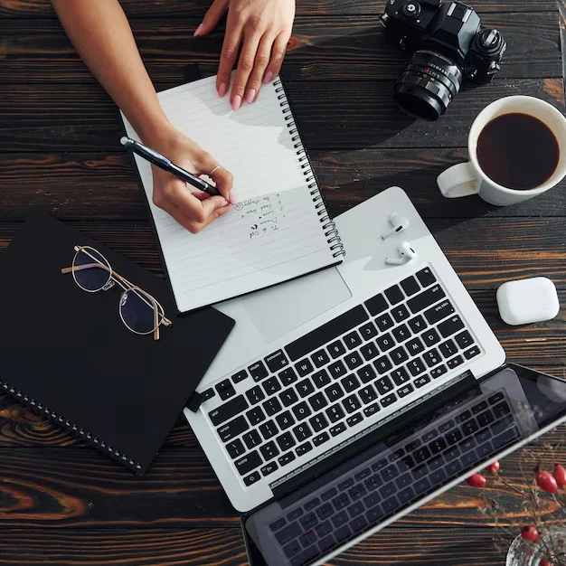 hire a ghostwriter