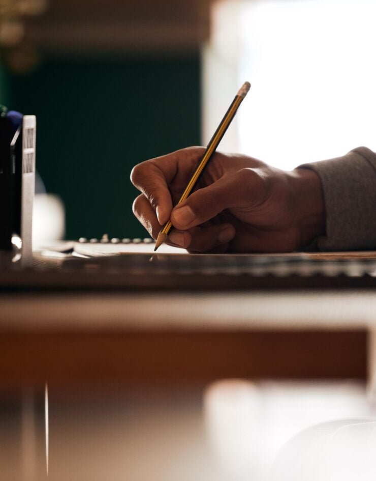 Resumes, Cover Letters & LinkedIn Profile