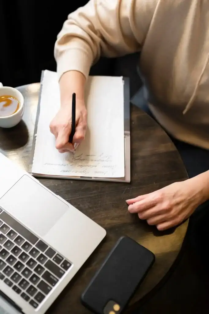 Structural Editing Service