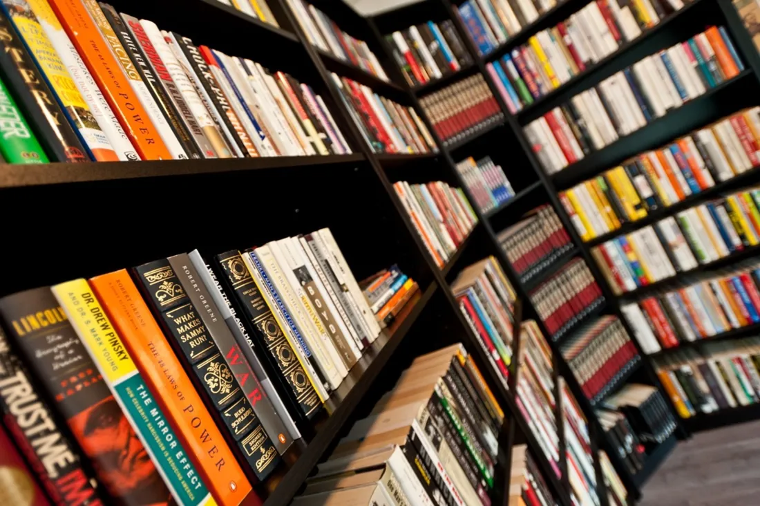 Agent or Publisher? How to Get a Writing Agent